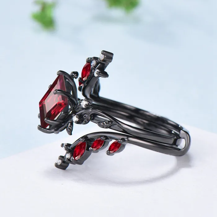 PENFINE Rings Nature inspired Kite cut ruby ring set black gold leaf gothic engagement ring knight