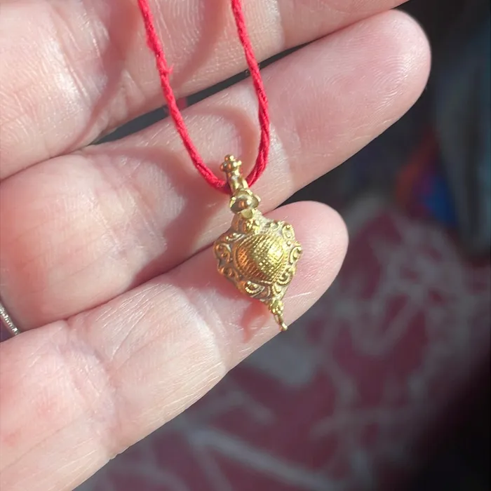 Ornate Gold Drop Pendant 18k Gold Vintage Vintage Paris Jewelry PreStyled Sets