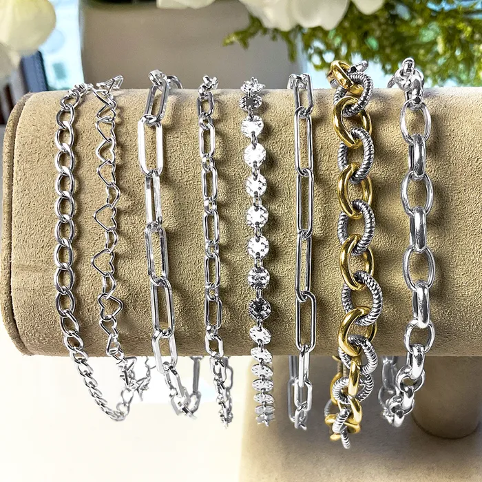 Bracelets Elisa Ilana Heart Chain Bracelet w Freshwater Pearl Accent Bracelets Elisa Ilana Heart Chain Bracelet w Freshwater Pearl Accent