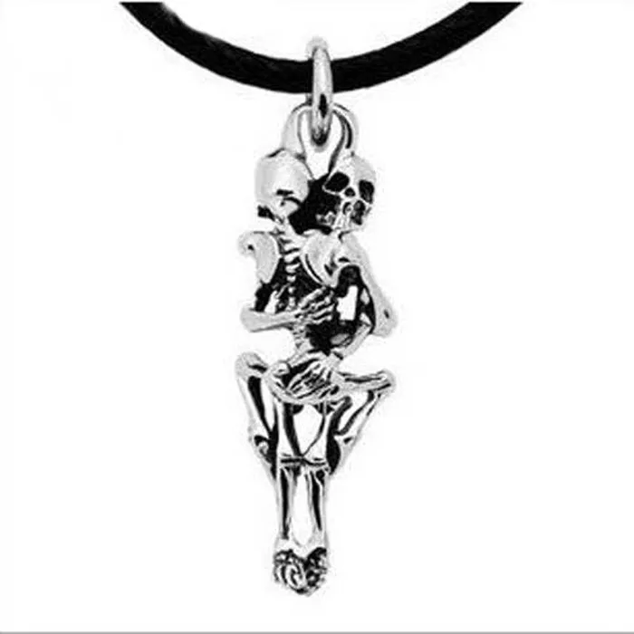 sparklingselections Necklaces Vintage Style Sexy Skull Pendant Necklace for Men sparklingselections Necklaces Vintage Style Sexy Skull Pendant Necklace for Men